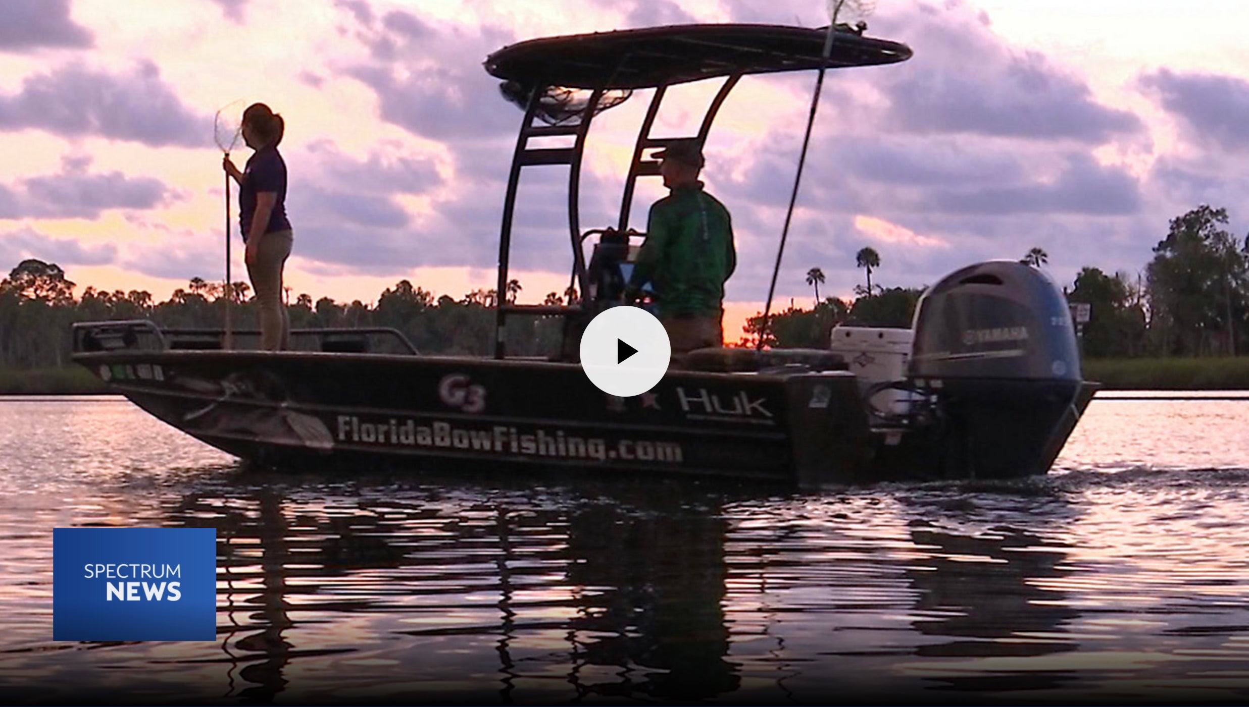 Tampa's Spectrum News 13 Crabs with Florida Crabbing Charters.